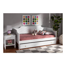 Farmhouse White Finished Wood Twin Size Daybed with Roll-Out Trundle Bed