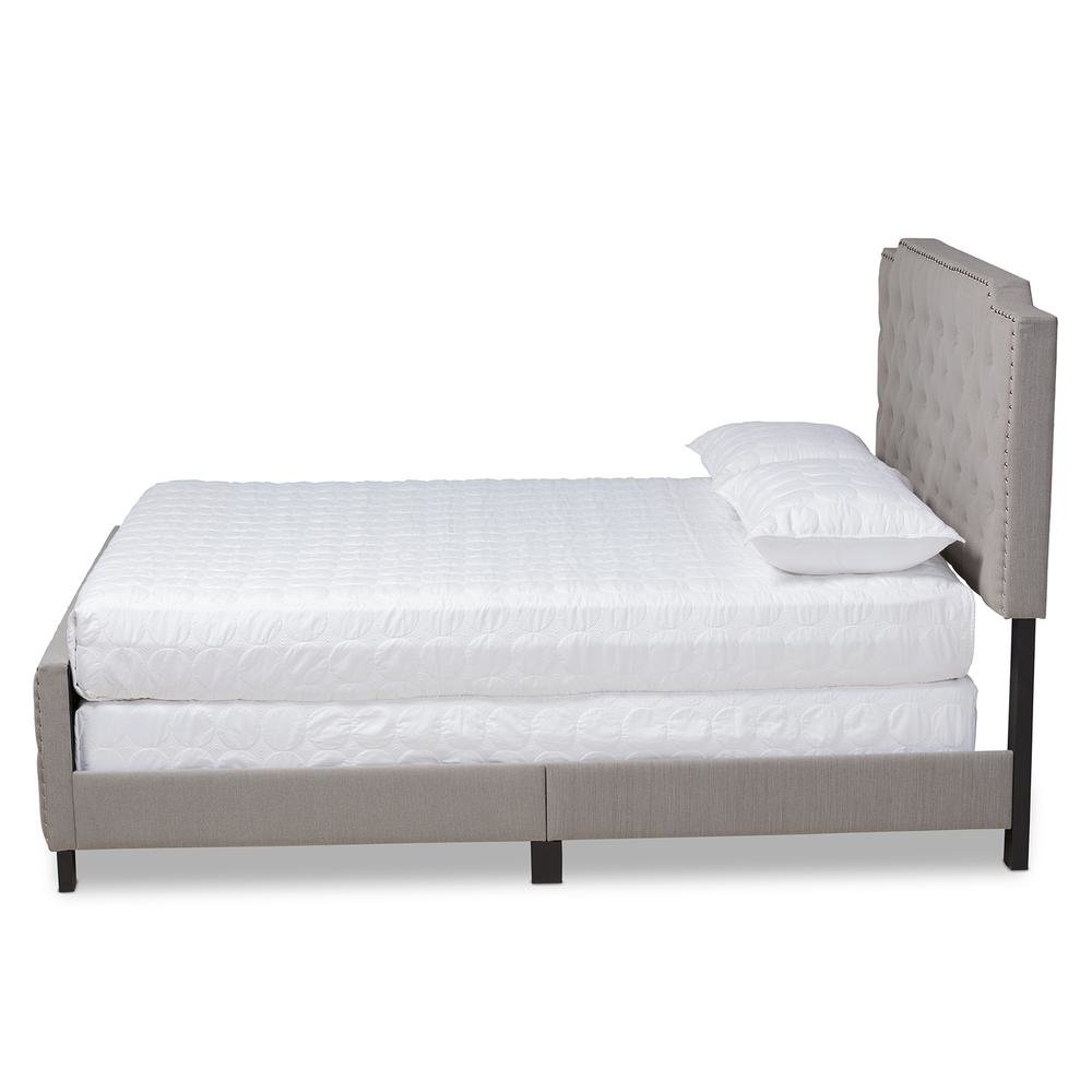 Transitional Grey Fabric Upholstered Button Tufted King Size Panel Bed