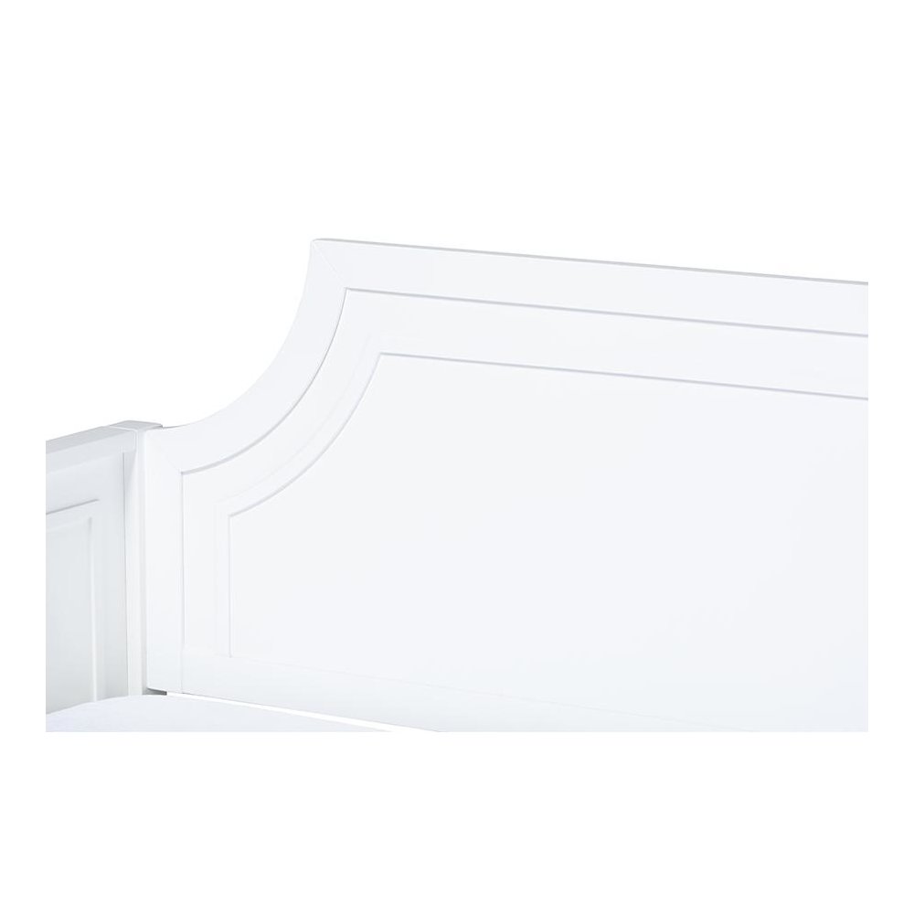 Traditional White Finished Wood Twin Size Daybed with Trundle