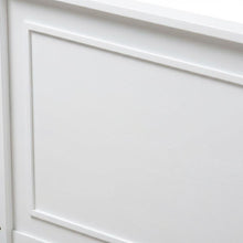 White Traditional Twin Daybed with Pinewood Frame and Classic Finish
