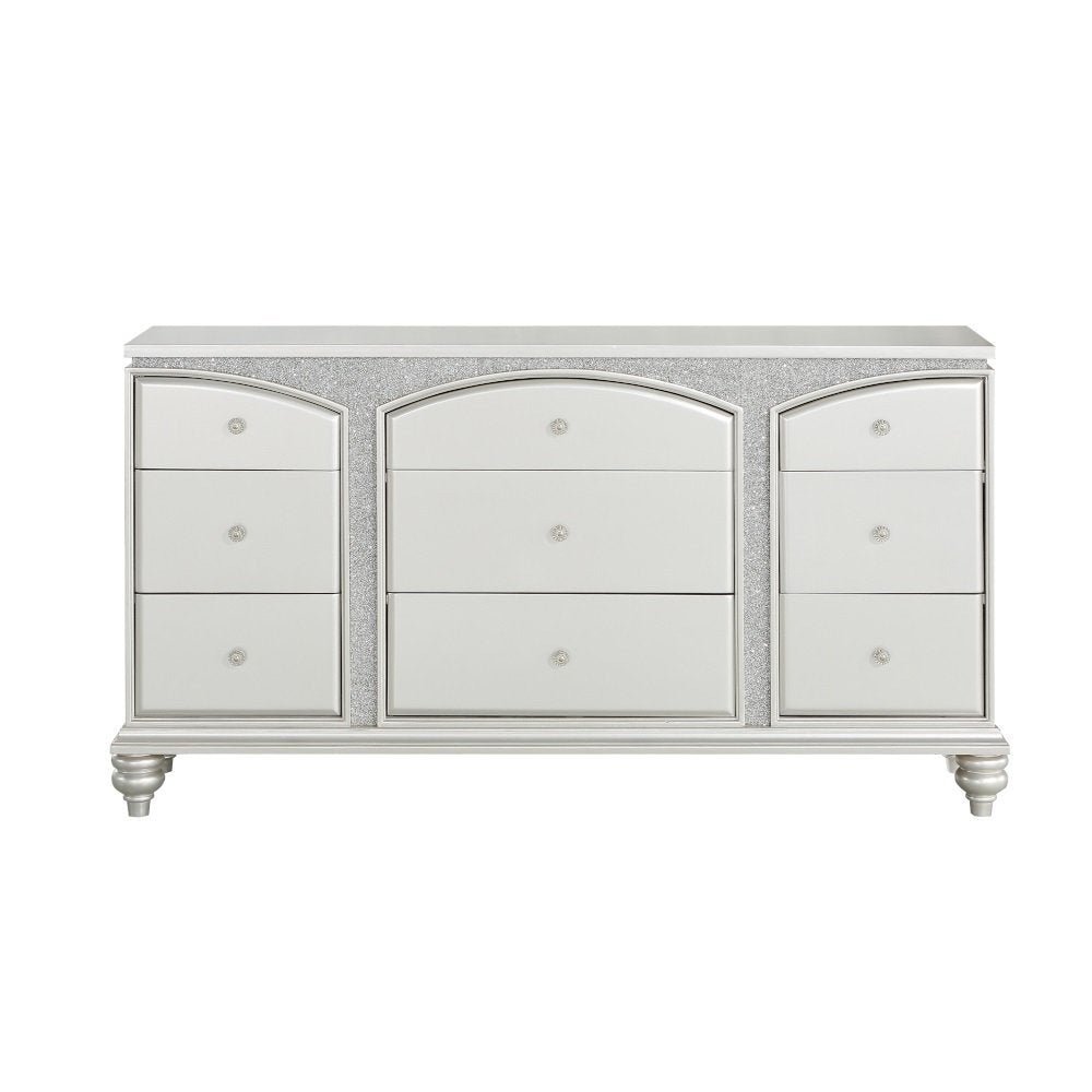 Maverick Dresser, Platinum