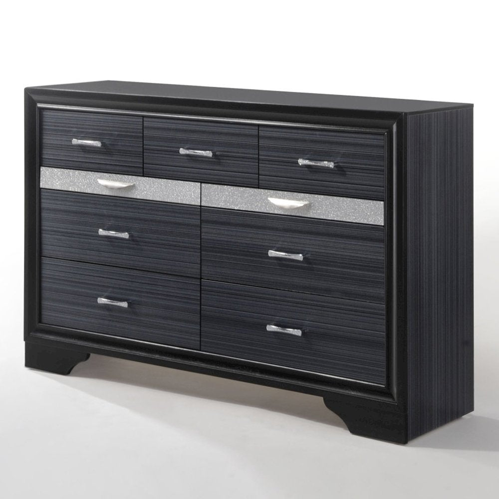 Naima Dresser, Black
