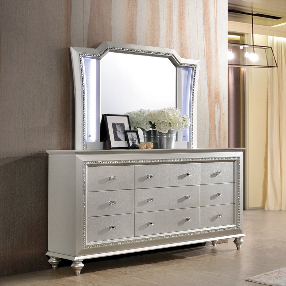 Kaitlyn Dresser, Champagne