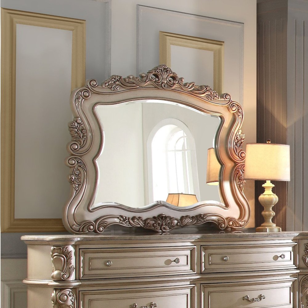 Gorsedd Mirror, Golden Ivory