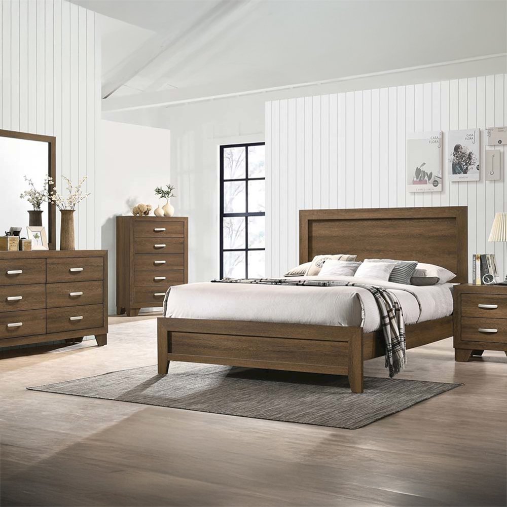 Miquell Queen Bed, Oak