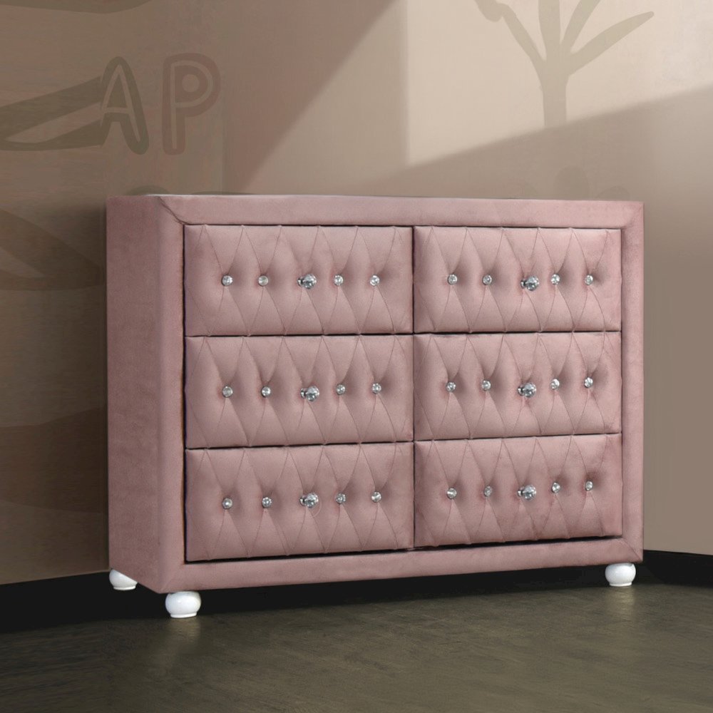 Reggie Dresser, Pink Fabric