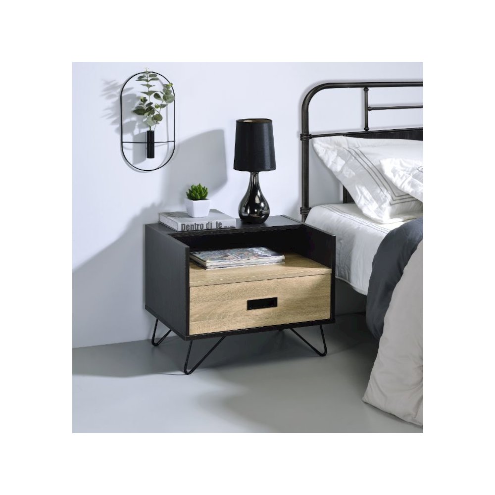 Melkree Accent Table, Oak & Black