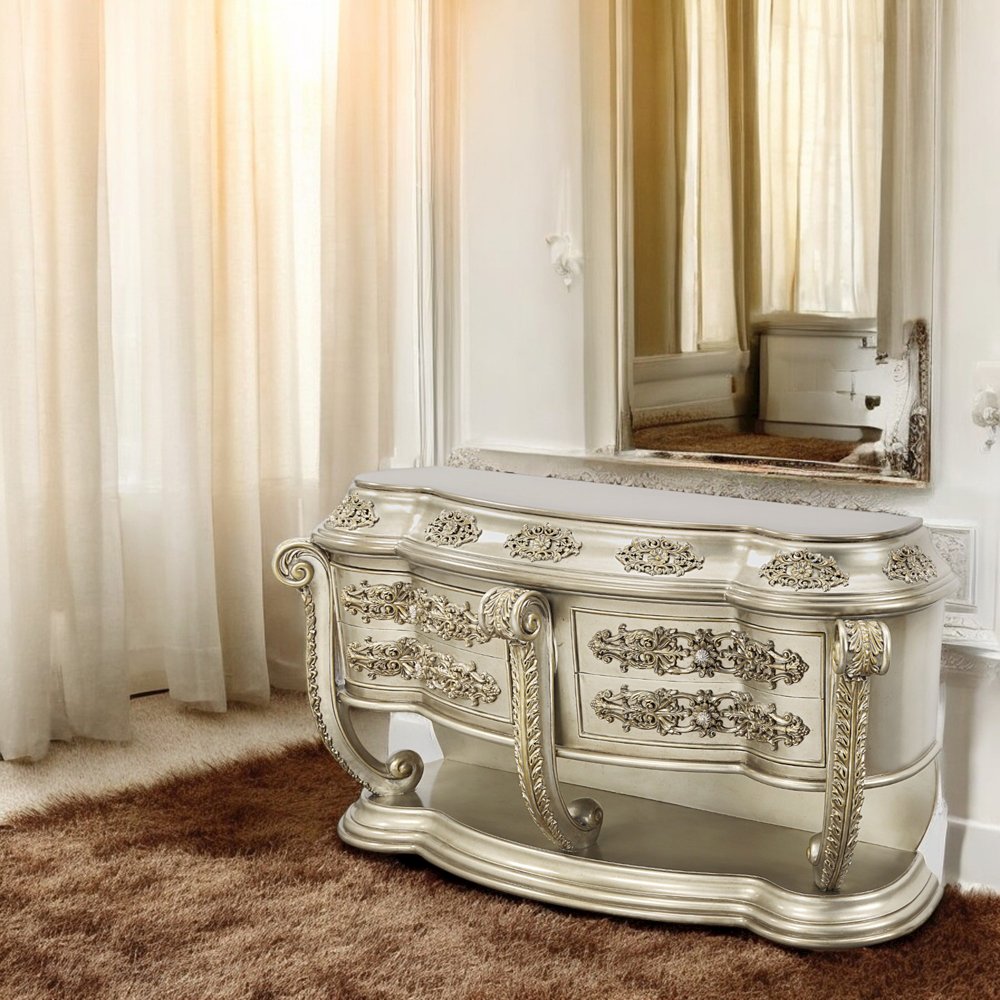 Danae Dresser, Champagne & Gold