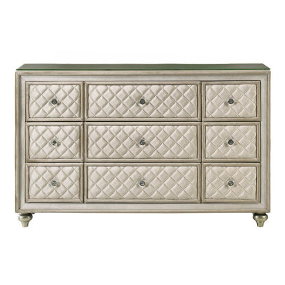 Lucienne Dresser, Beige Velvet