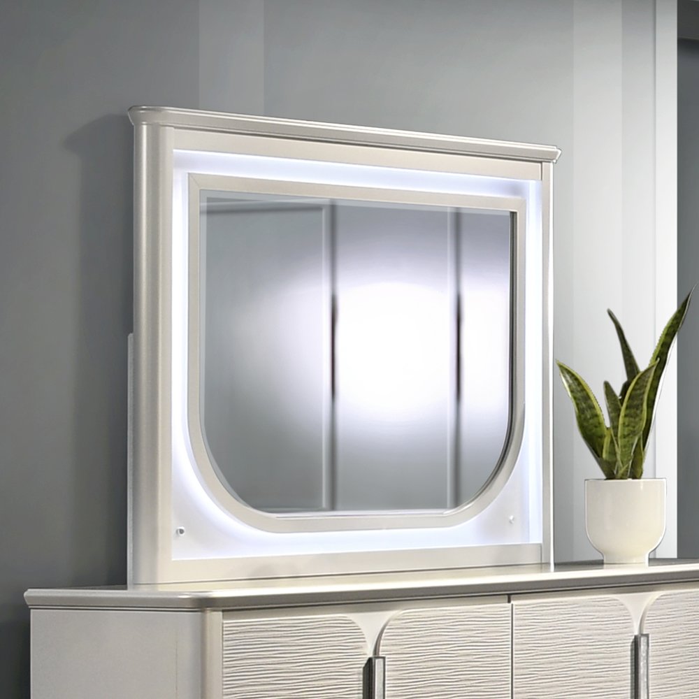 Laveda Mirror w/LED, Pearl White
