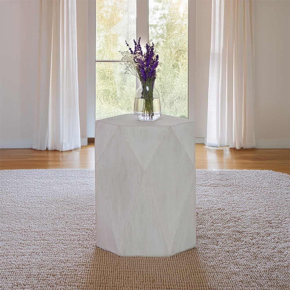 Hanniel End Table, Antique White