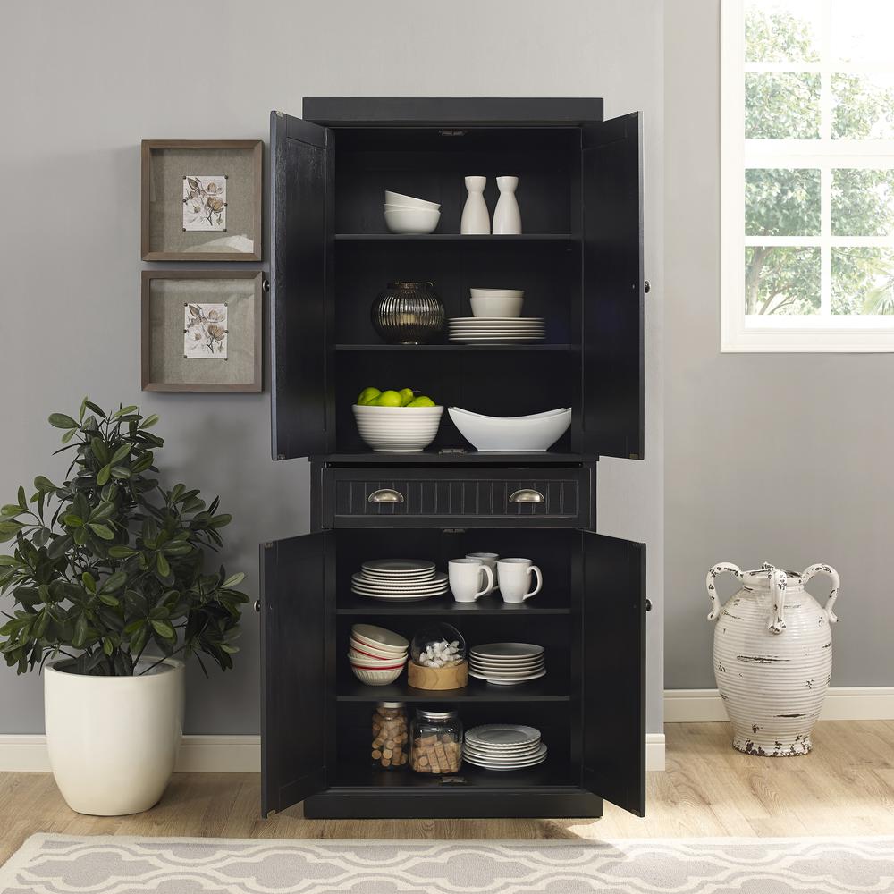 Seaside Kitchen Storage Pantry