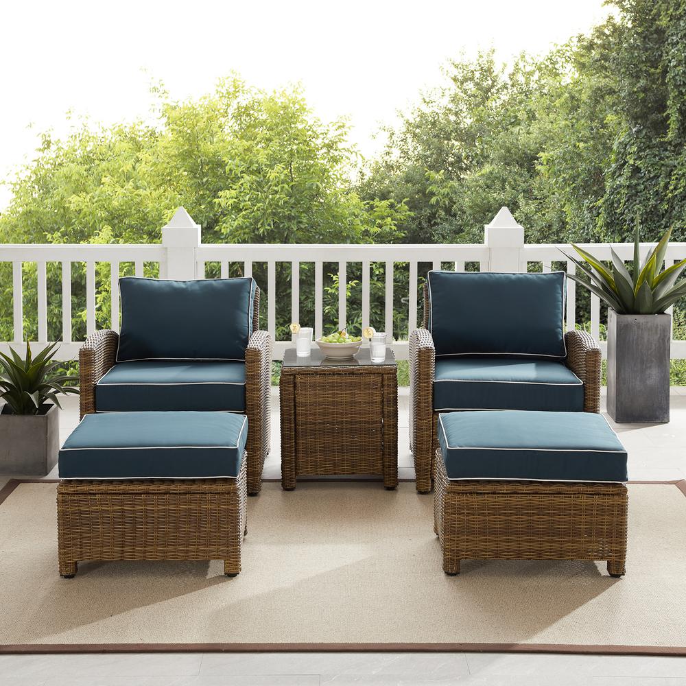 Bradenton 5Pc Wicker Outdoor Chair Set - Side Table, 2 Arm Chairs & 2 Ottomans