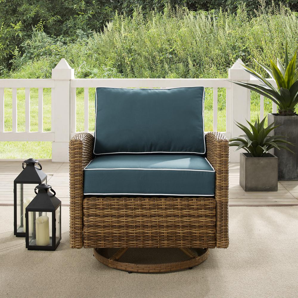 Bradenton Wicker Swivel Rocker Outdoor Chair