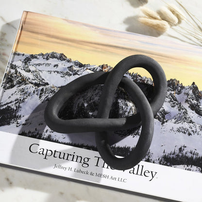 BINNA MATTE BLACK INFINITI KNOT DECORATIVE OBJECT