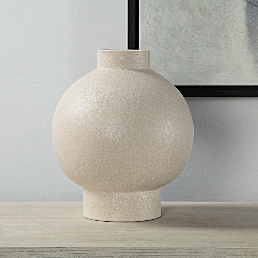 Lamoureux Vase In Cream Color