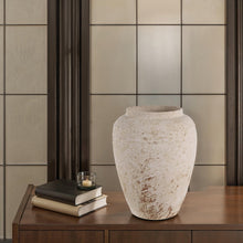 Beckton Indoor Vase