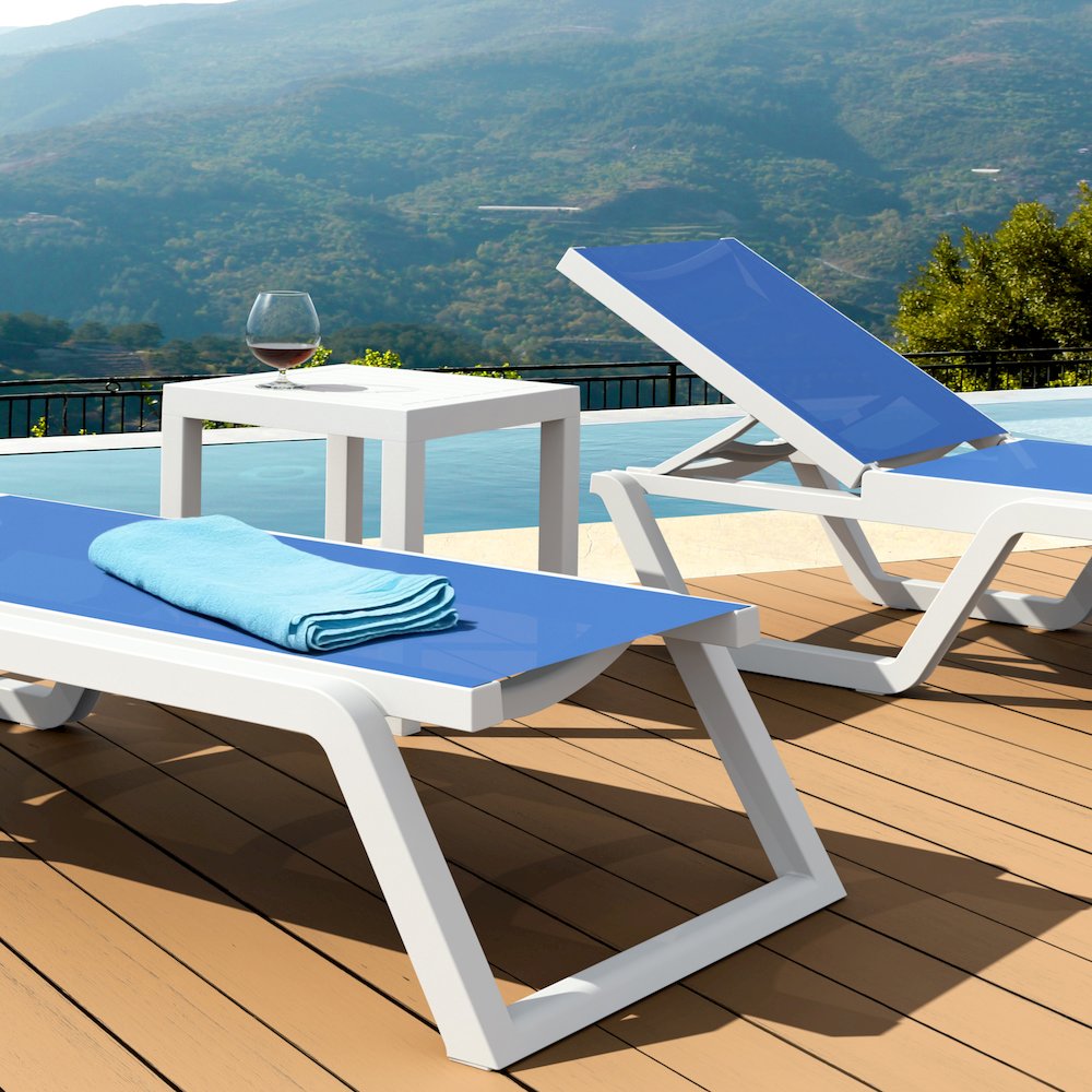 Rio Sling Chaise White Frame Blue Sling
