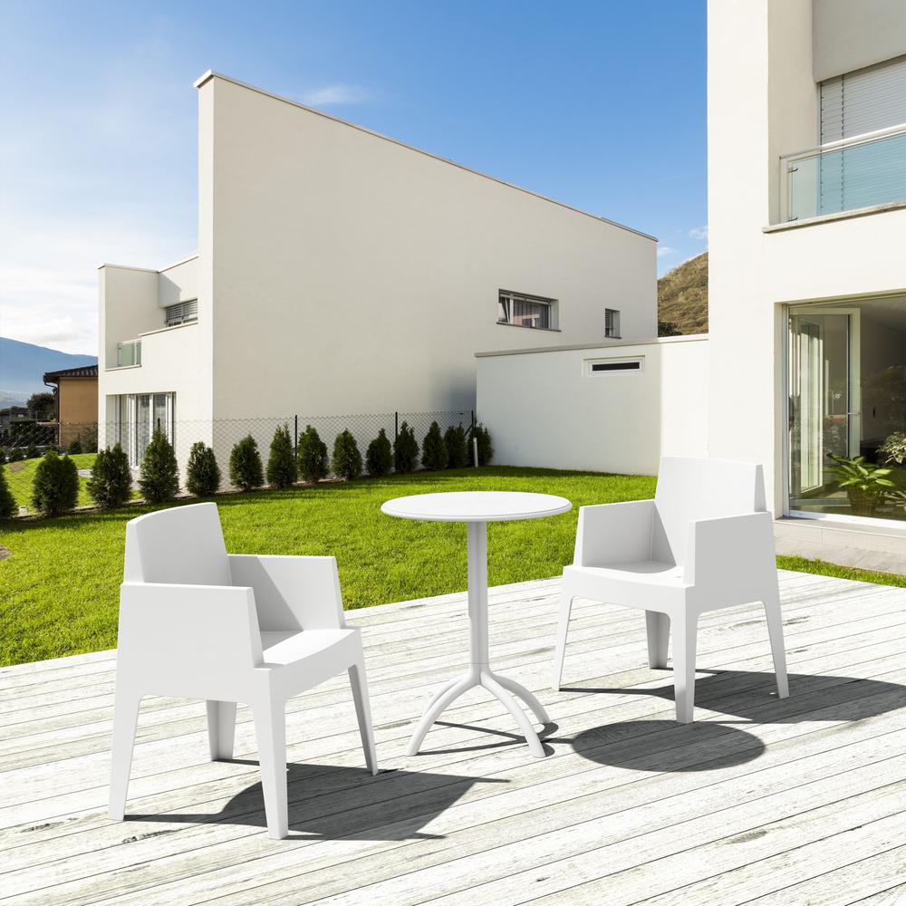 Round Bistro Table, White, Belen Kox