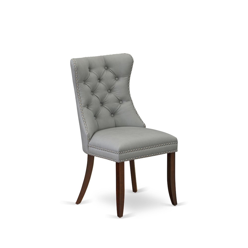 7 Piece Dining Table Set Consists of a Rectangle Kitchen Table