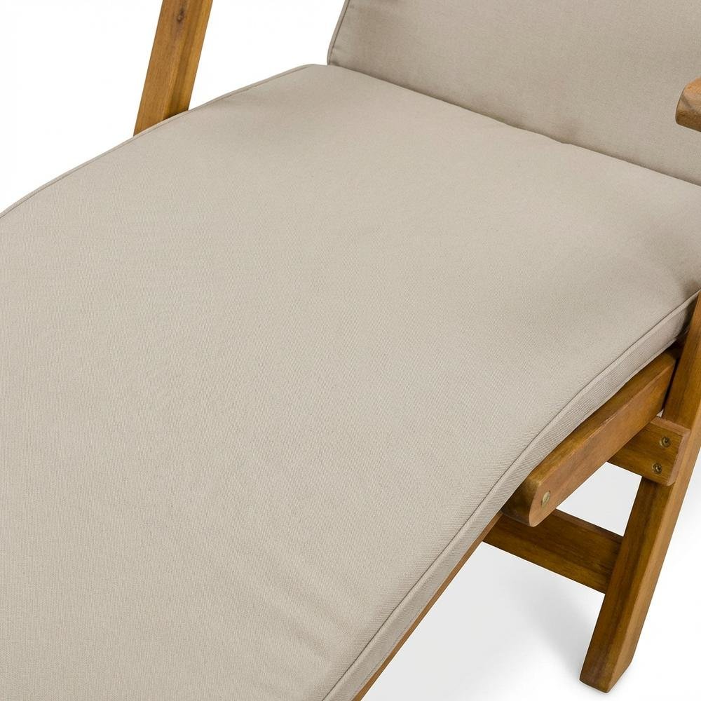 Oil-Finish Outdoor Lounge Chair with Acacia Wood Frame, Modern Design for Deck