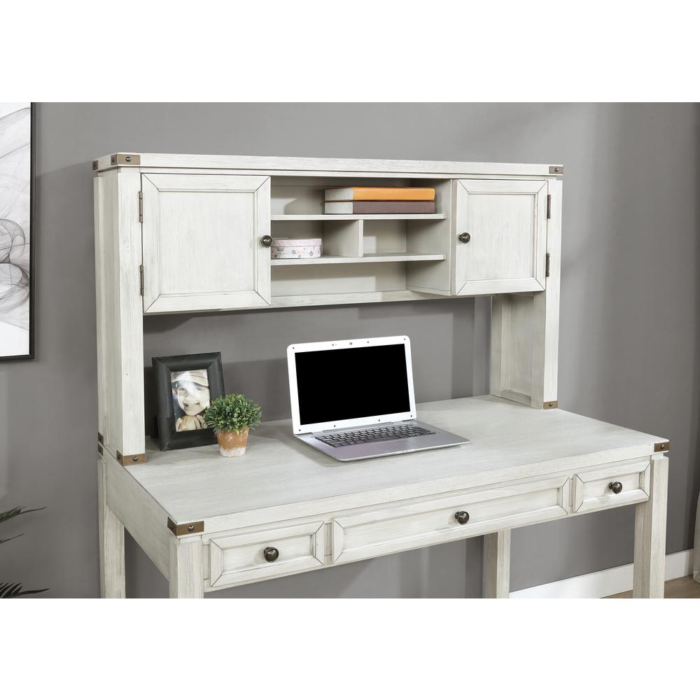 Baton Rouge Hutch