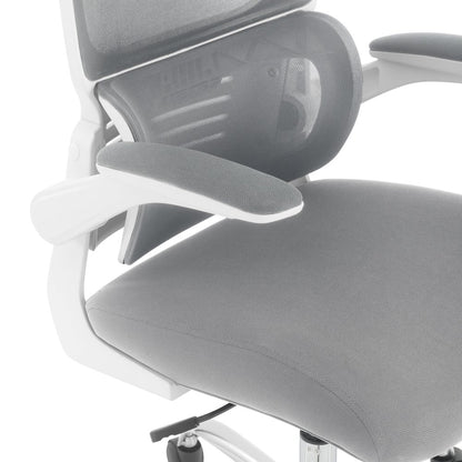Mesh Back Manager’s Chair with Headrest