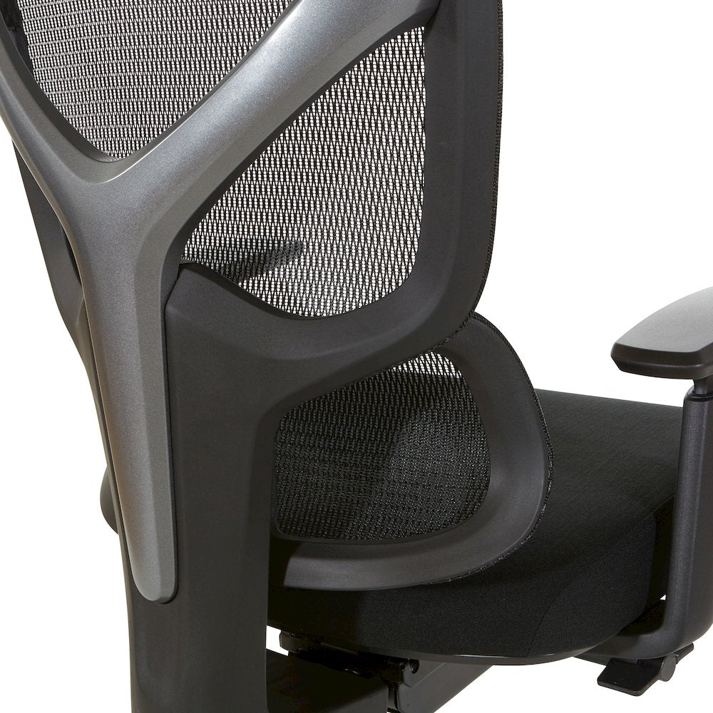 Mesh Back Manager’s Chair with Headrest