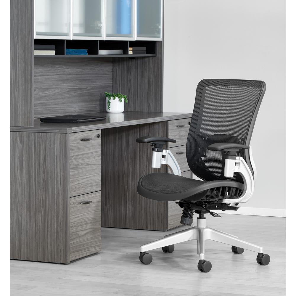 Vertical Mesh Back Managers Chair