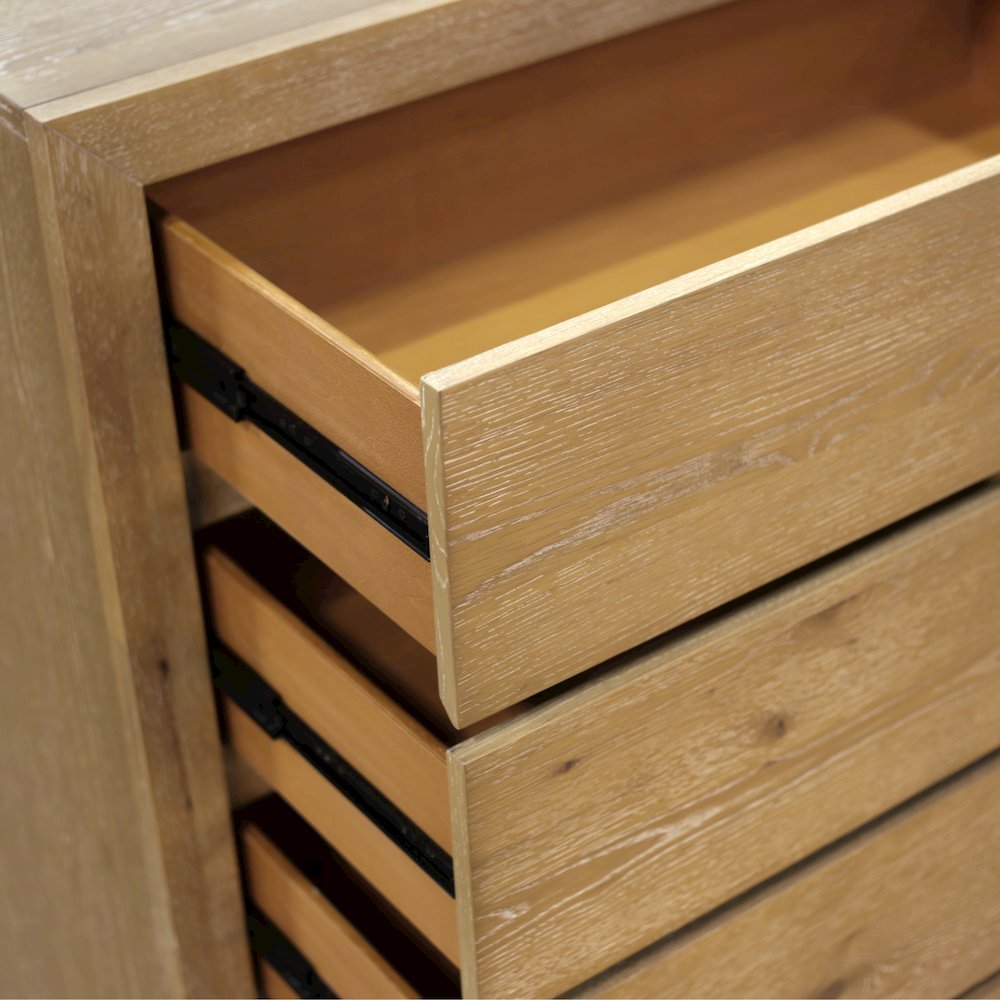 Five Drawer Chest White with Modern Farmhouse Design and Spacious Storage