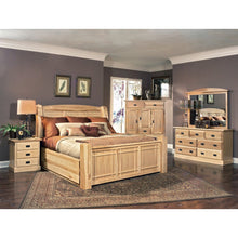 Amish Highlands Queen Storage Bed, Natural