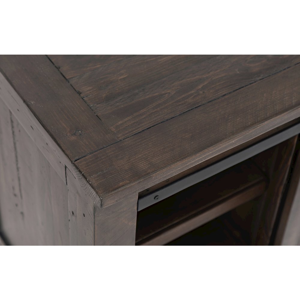 Rustic Reclaimed Pine Farmhouse Entertainment Center with 60'' TV Console