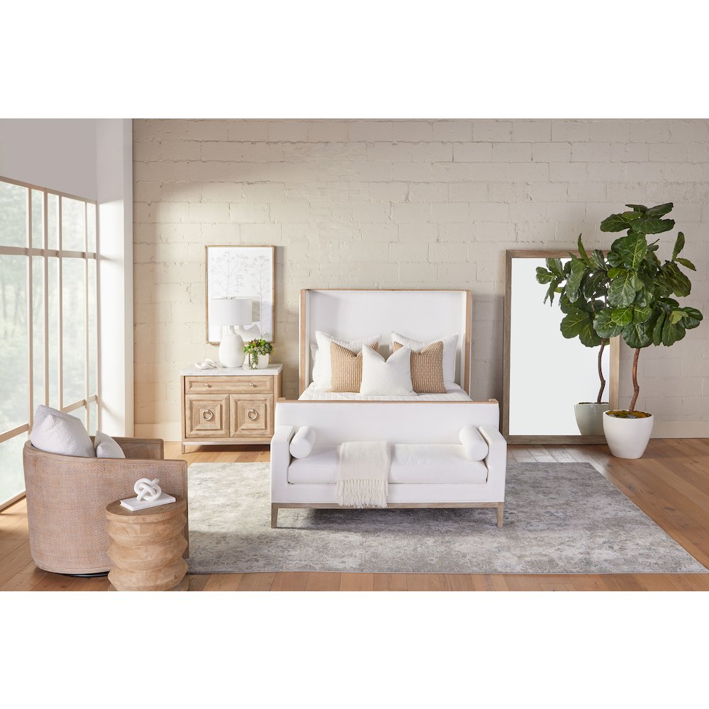 Stitch & Hand - Dining & Bedroom Transitional Tailor Shelter Cal King Bed