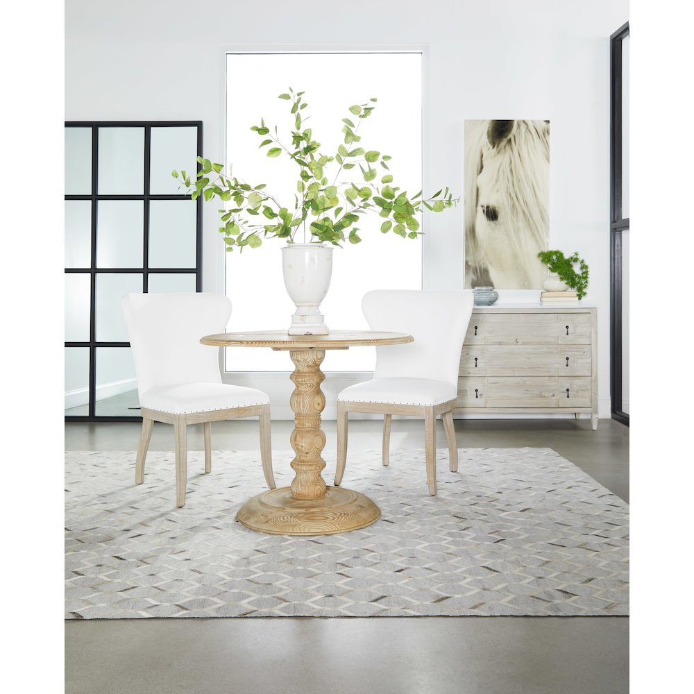 Bella Antique Transitional Emerie Entry Cabinet