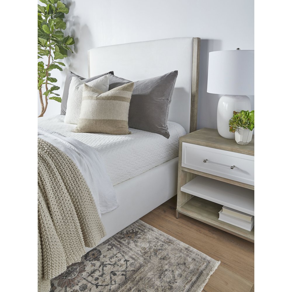Traditions Transitional Emmett Queen Bed