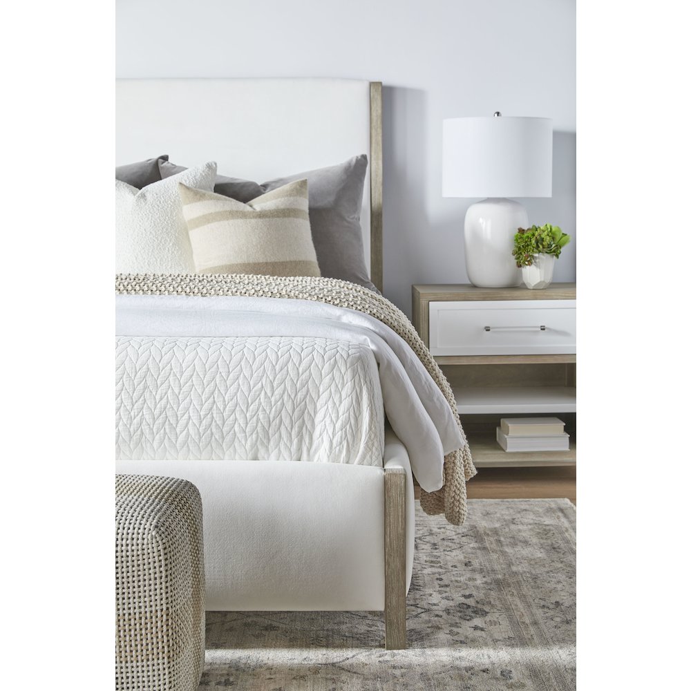 Traditions Transitional Emmett Queen Bed