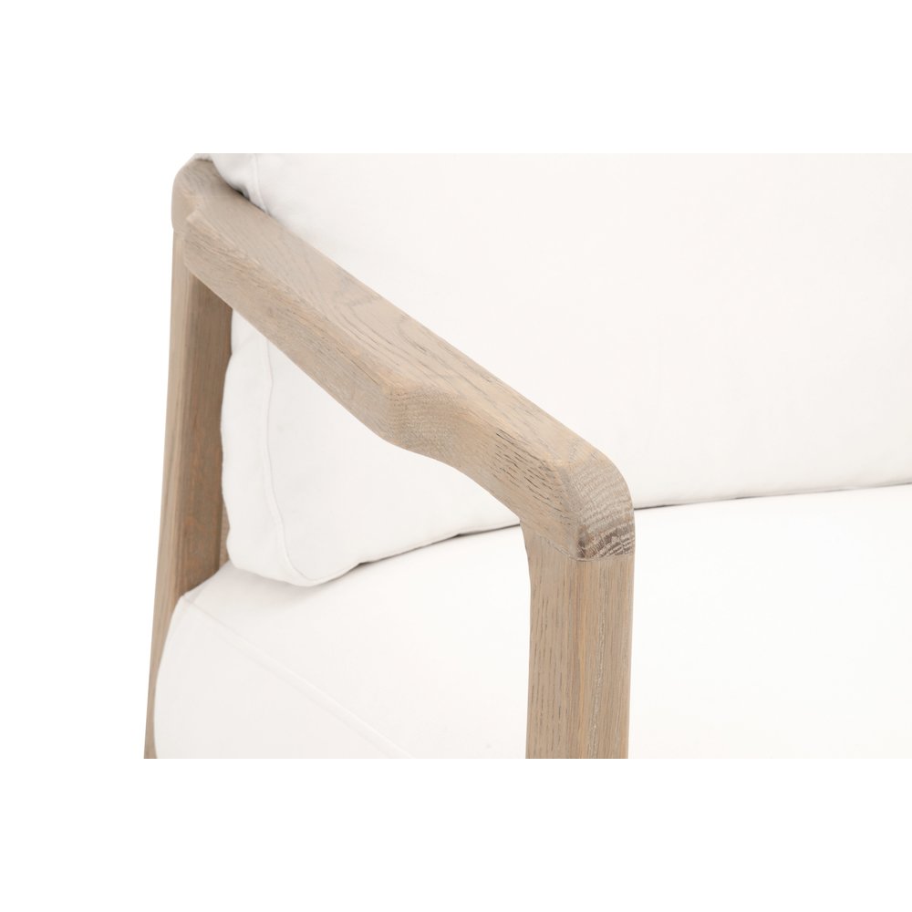 Bella Antique Transitional Harbor Club Chair