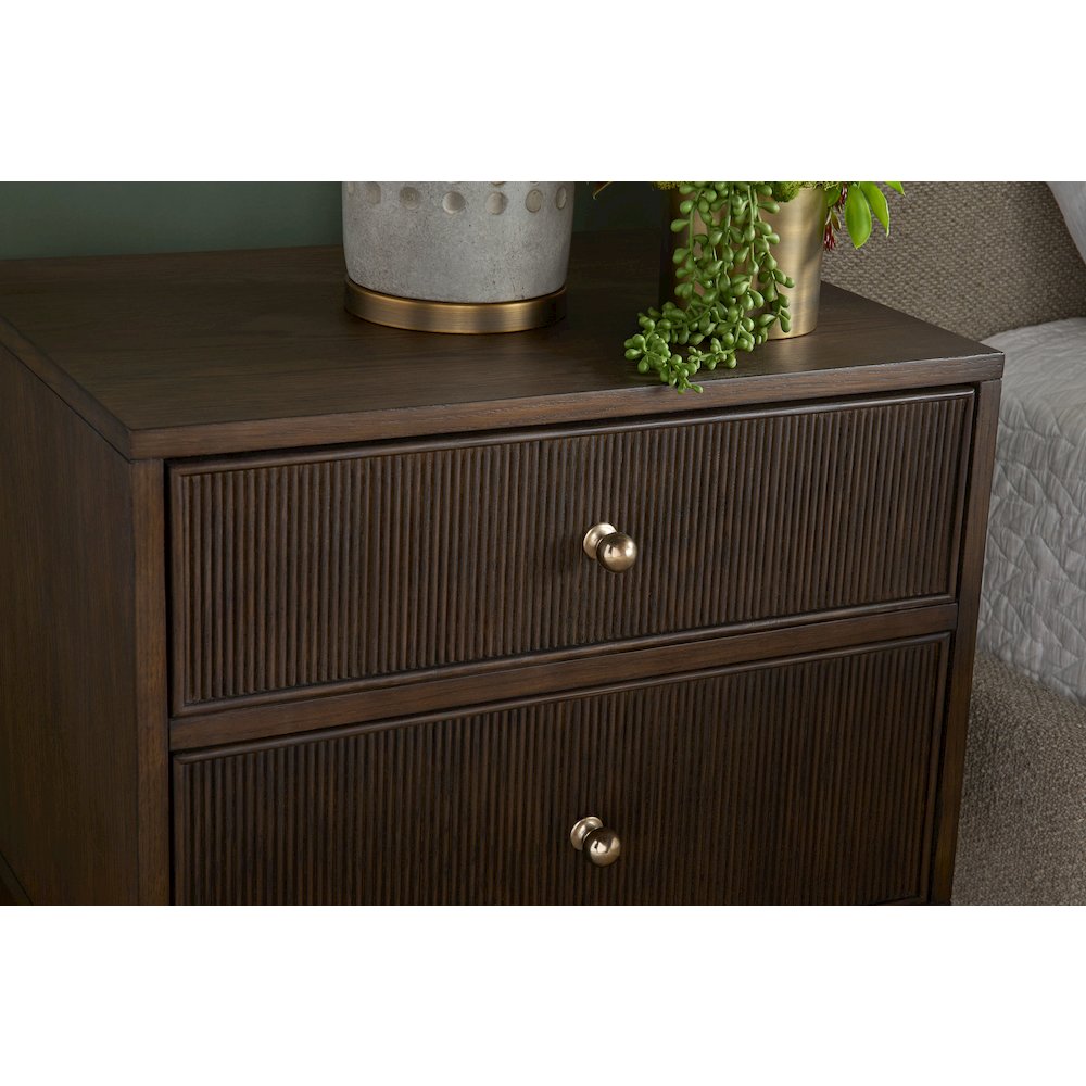 Bronze Bay Transitional Highland 2-Drawer Nightstand