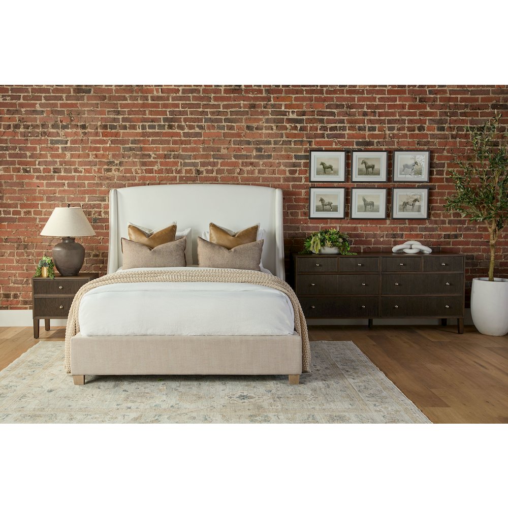 Bronze Bay Transitional Highland 8-Drawer Double Dresser