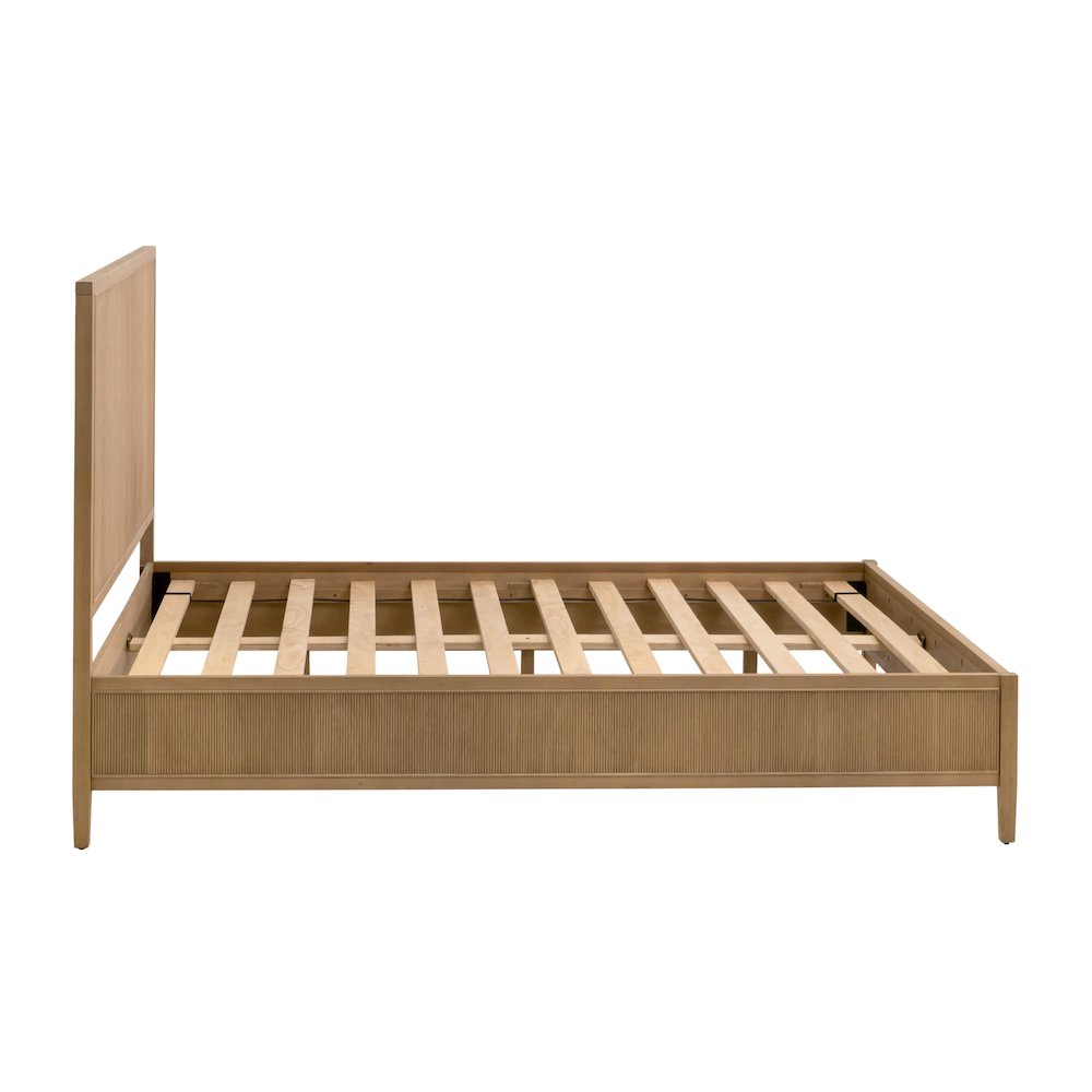 Bronze Bay Transitional Highland Queen Bed