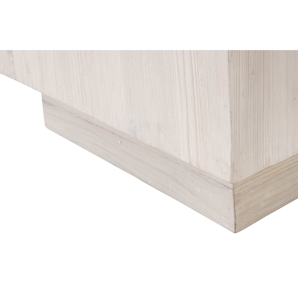Bella Antique Transitional Montauk End Table
