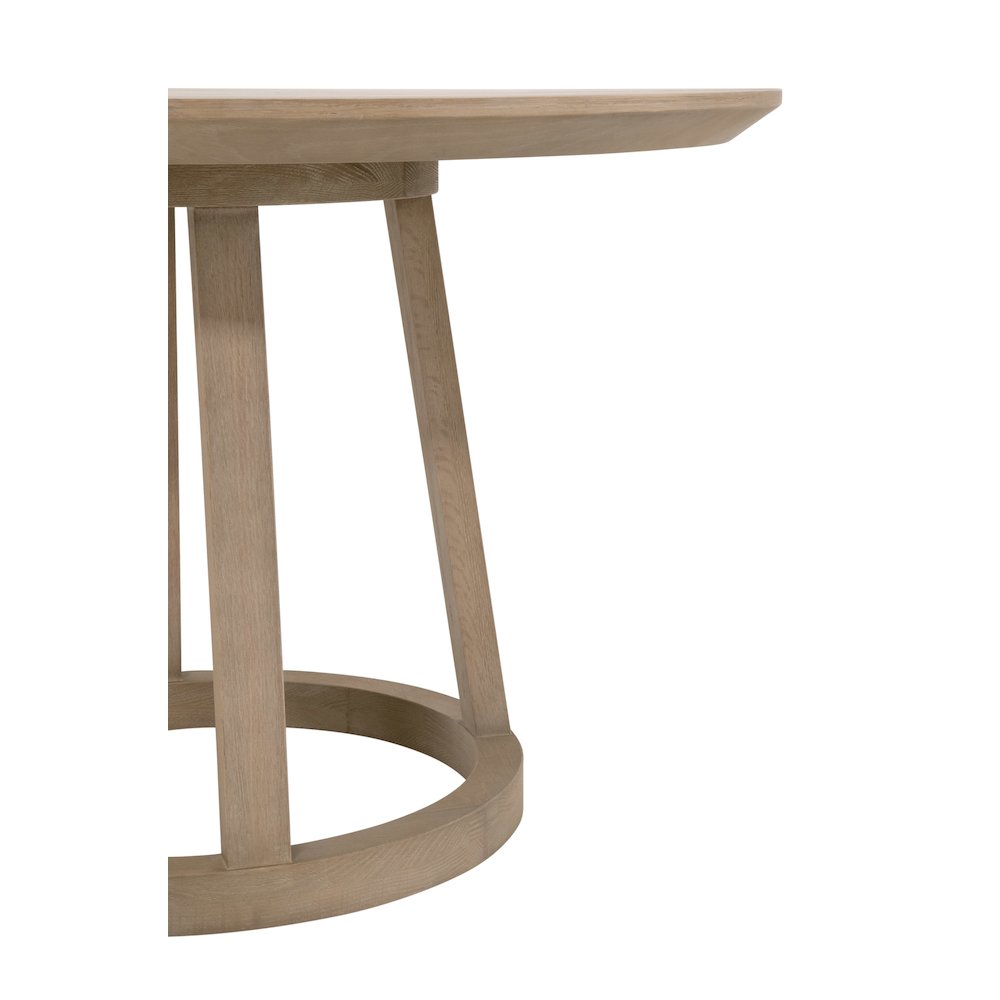 Bella Antique Transitional Reeves 48" Round Dining Table