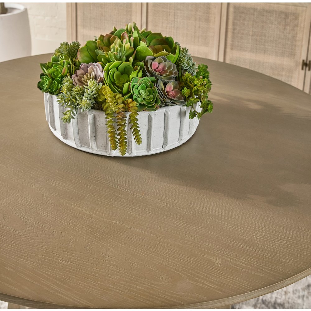 Bella Antique Transitional Reeves 48" Round Dining Table