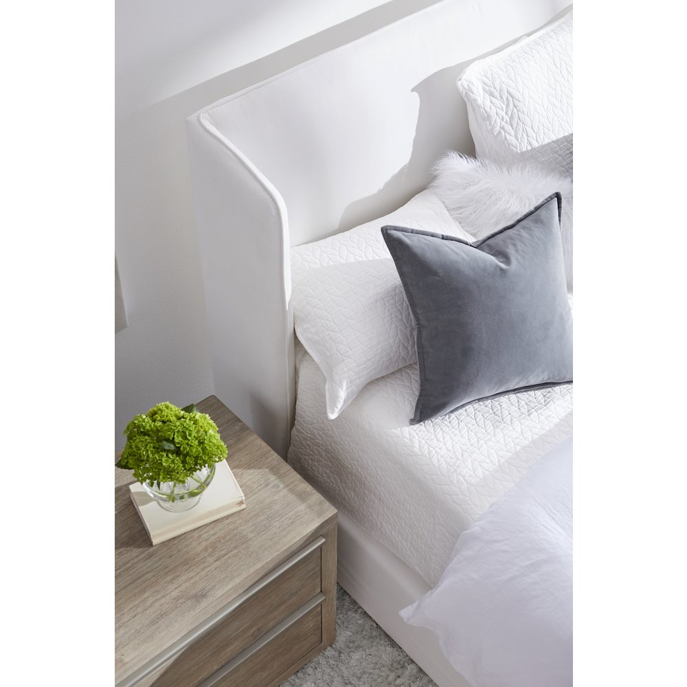 Stitch & Hand - Dining & Bedroom Transitional Stewart Queen Bed