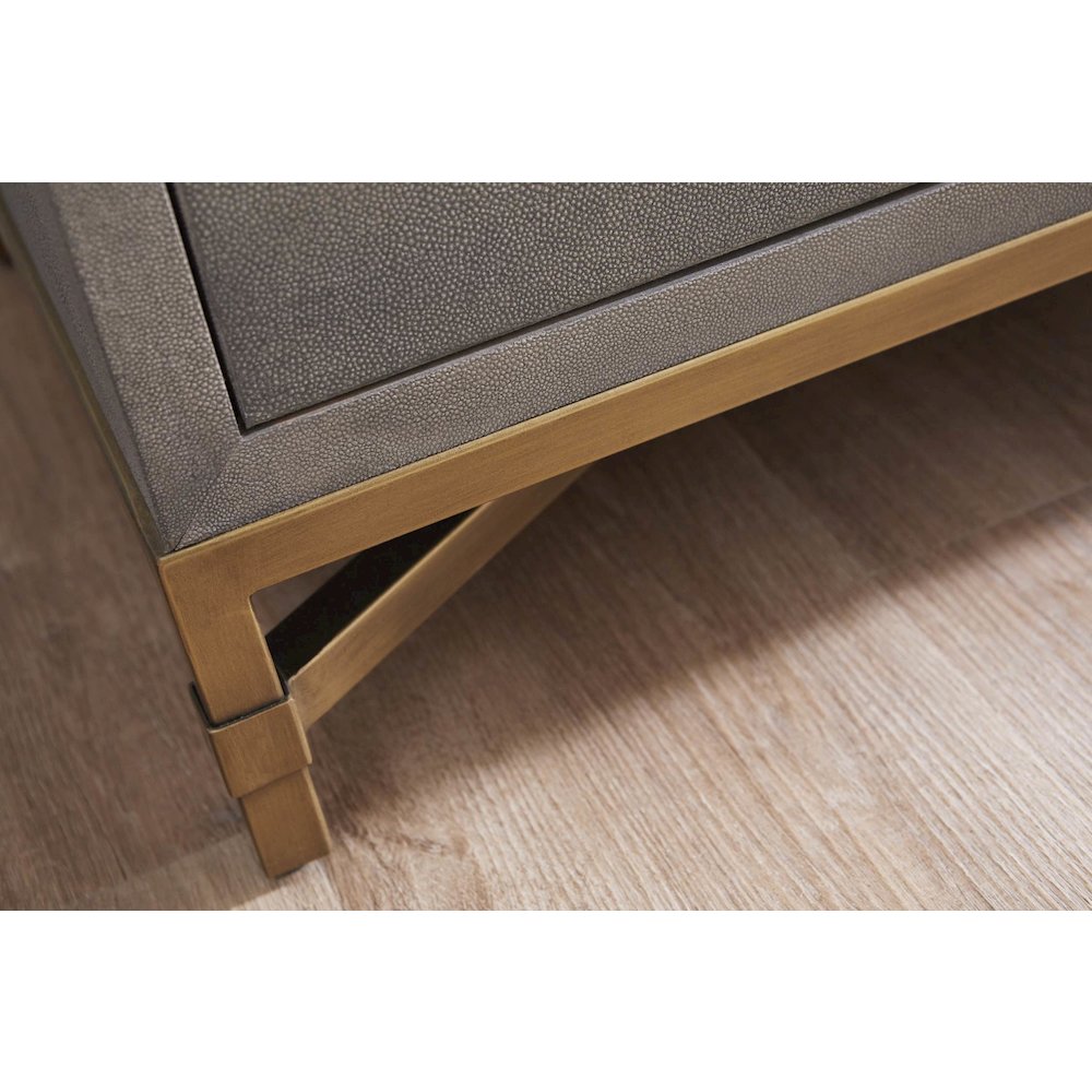 Traditions Transitional Strand Shagreen 6-Drawer Double Dresser