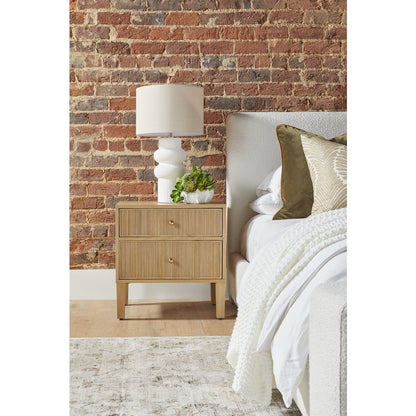 Stitch & Hand - Dining & Bedroom Transitional Warren Queen Bed