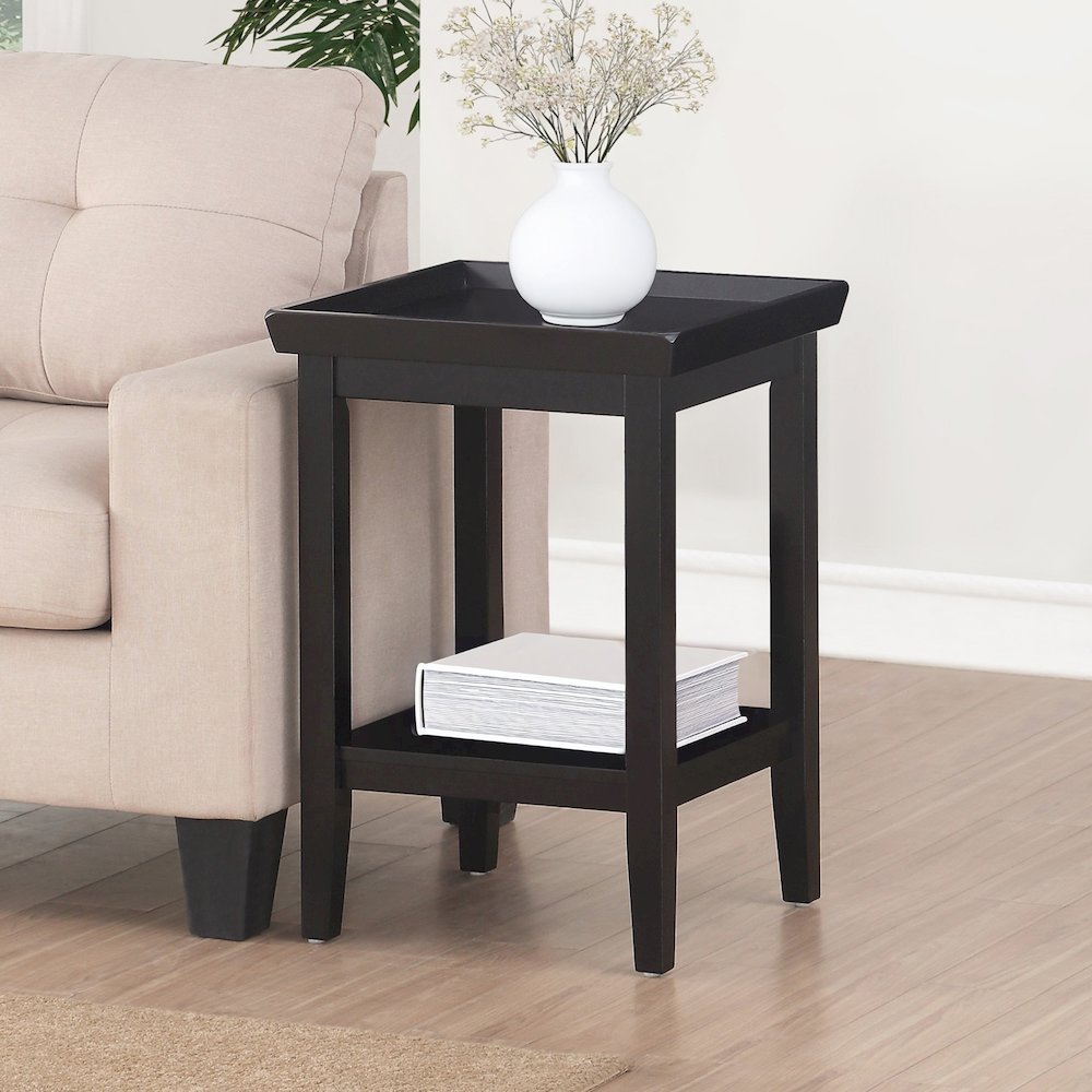 Ledgewood End Table with Shelf