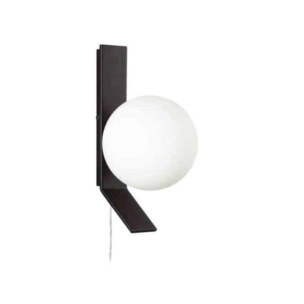 1LT Halogen Wall Sconce, MB, Opal White Glass