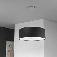 4LT Incandescent Pendant SC, Black Shade
