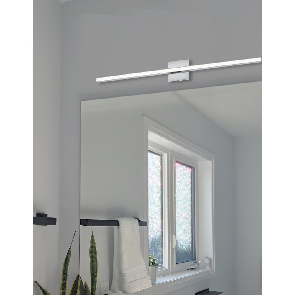 24W Colour Changing Vanity Polished Chrome with Frosted Acrylic Diffuser